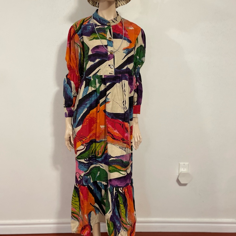 Maxi dress.Free size can fit up to 44 bustline